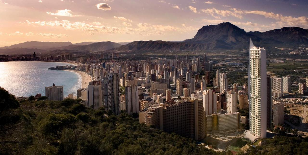 Skyline 11 Sunny Balcony With Stunning Sea Views Apartment Benidorm Luaran gambar